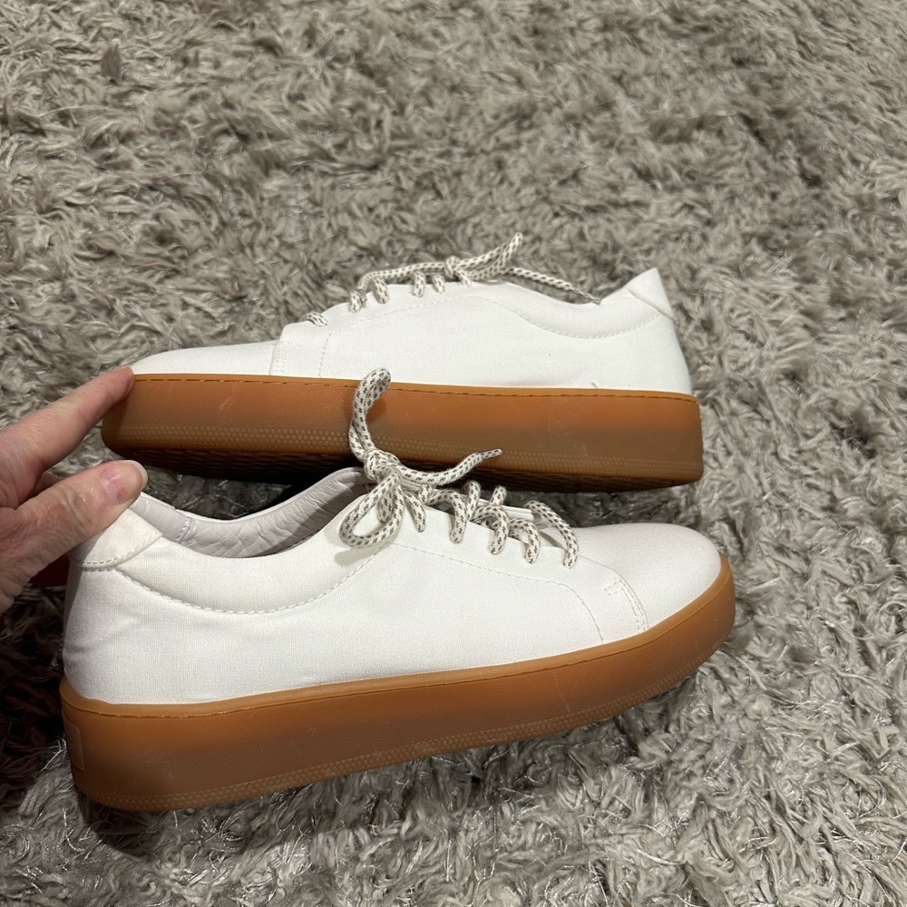 Jenni Kayne sneakers